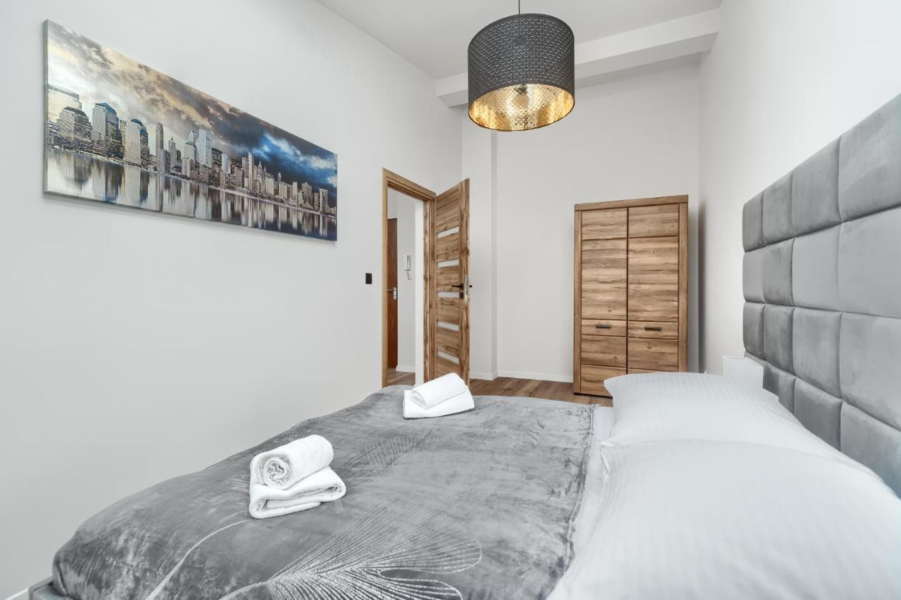 Toress Apartamenty Plac Grunwaldzki ชเตชชิน ภายนอก รูปภาพ